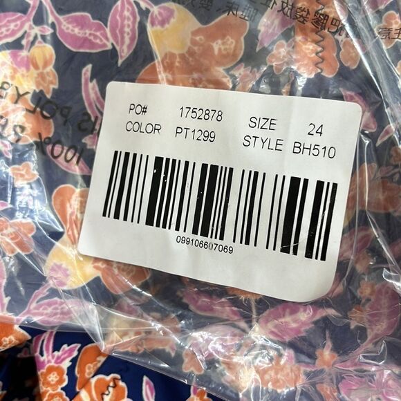 J‎ Crew Swimsuit Size 24 Halter cutout one-piece in painted block print - Picture 9 of 9